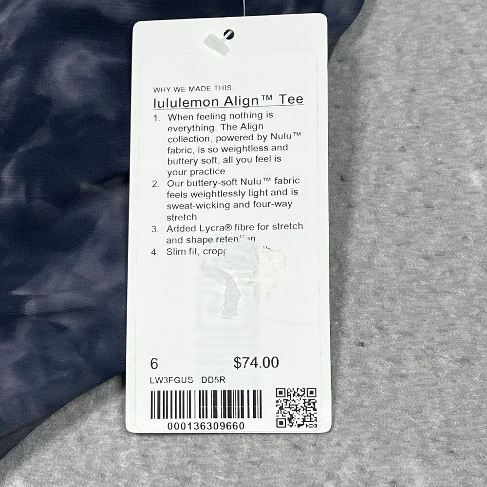 lululemon athletica Navy Tie-Dye Crop Top - Picture 10 of 11